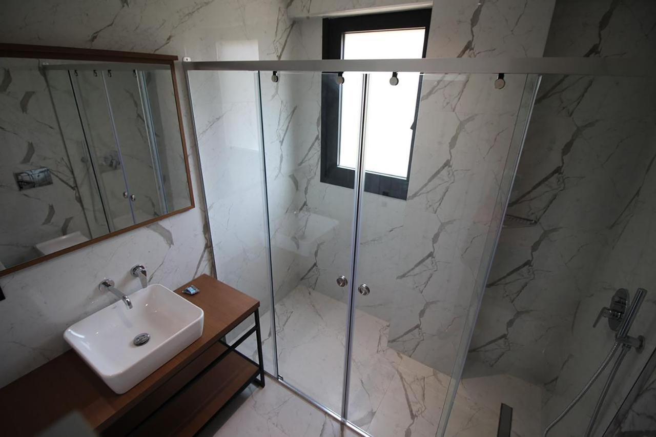 "The View" Luxury Apartments Sarandë Eksteriør bilde