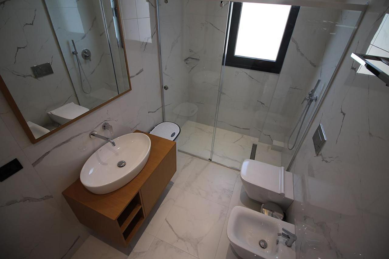 "The View" Luxury Apartments Sarandë Eksteriør bilde